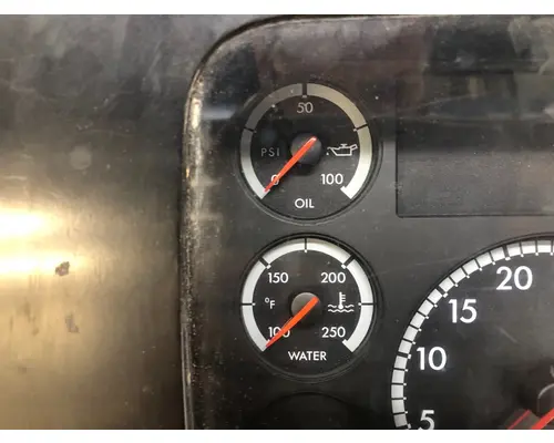 STERLING A9500 SERIES Instrument Cluster