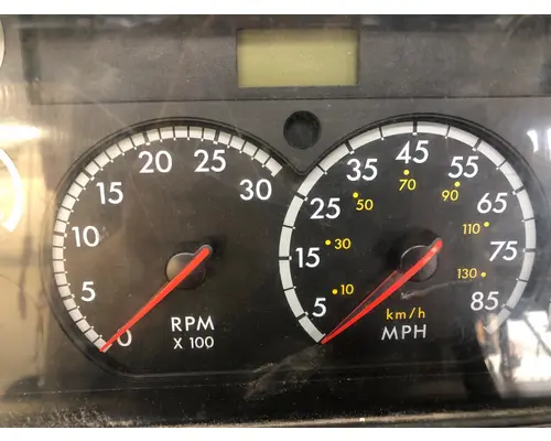 STERLING A9500 SERIES Instrument Cluster