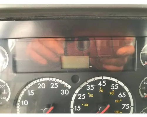 STERLING A9500 SERIES Instrument Cluster