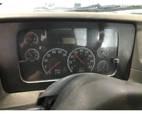 STERLING A9500 SERIES Instrument Cluster