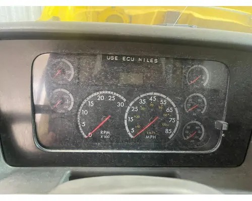 STERLING A9500 SERIES Instrument Cluster