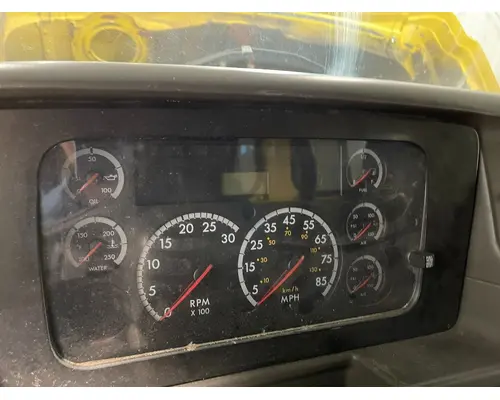 STERLING A9500 SERIES Instrument Cluster