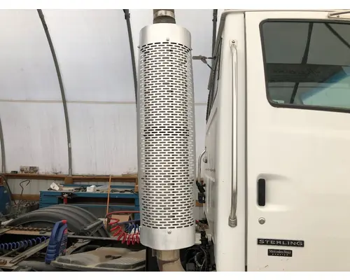 STERLING A9500 SERIES Muffler Shield