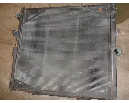 STERLING A9500 SERIES Radiator
