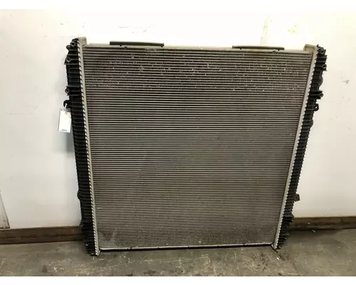 STERLING A9500 SERIES Radiator