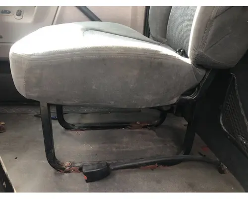 STERLING A9500 SERIES Seat (non-Suspension)