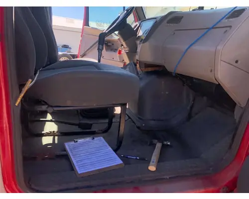 STERLING A9500 SERIES Seat (non-Suspension)