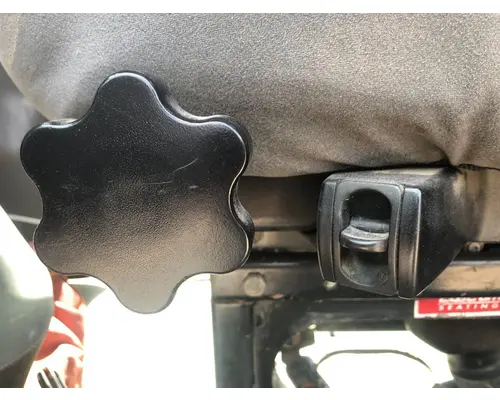 STERLING A9500 SERIES Seat (non-Suspension)