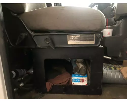 STERLING A9500 SERIES Seat (non-Suspension)