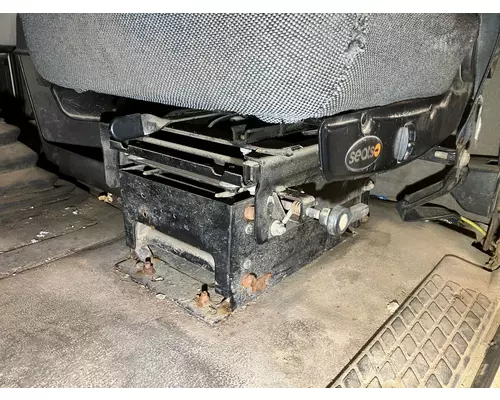 STERLING A9500 SERIES Seat (non-Suspension)