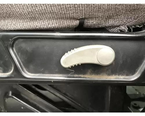 STERLING A9500 SERIES Seat (non-Suspension)