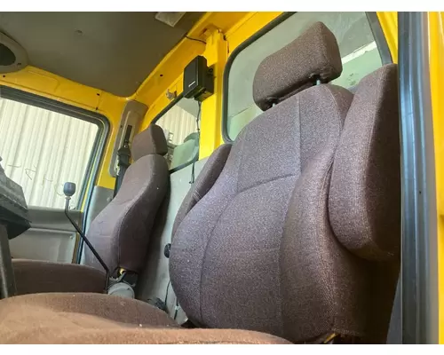 STERLING A9500 SERIES Seat (non-Suspension)