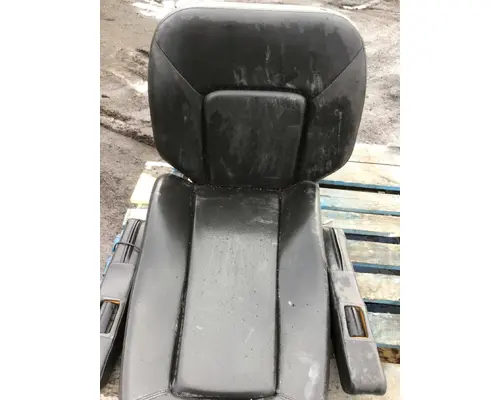 STERLING A9500 SERIES Seat