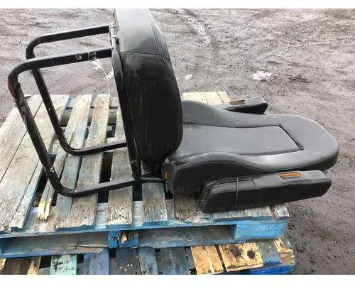 STERLING A9500 SERIES Seat