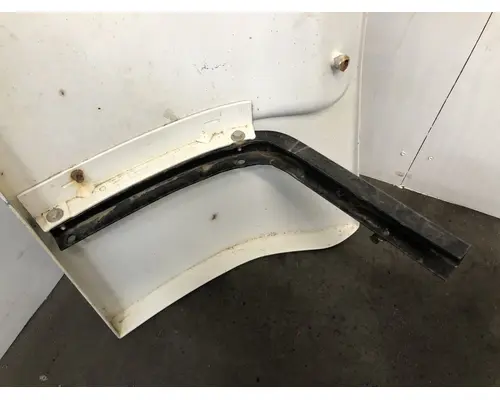 STERLING A9500 SERIES Sleeper Fairing