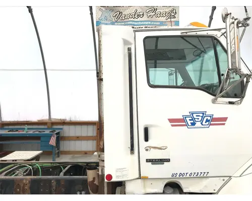 STERLING A9500 SERIES Sleeper Fairing