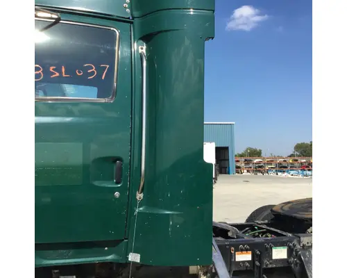 STERLING A9500 SERIES Sleeper Fairing