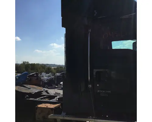 STERLING A9500 SERIES Sleeper Fairing