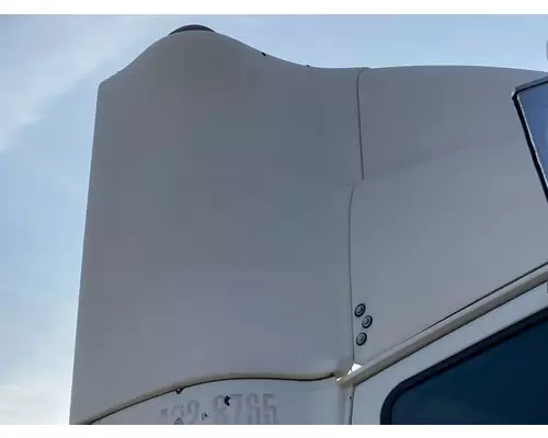 STERLING A9500 SERIES Sleeper Fairing