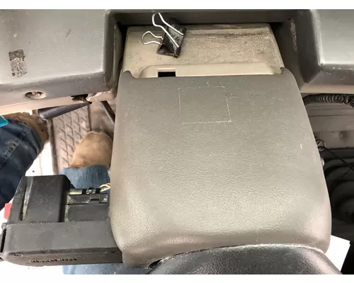 STERLING A9500 SERIES Steering Column