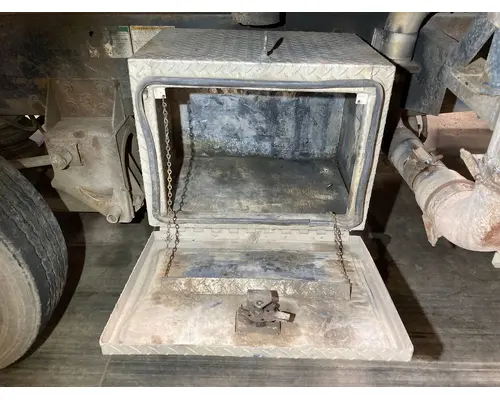 STERLING A9500 SERIES Tool Box