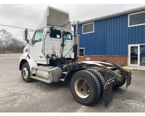 STERLING A9500 SERIES Truck