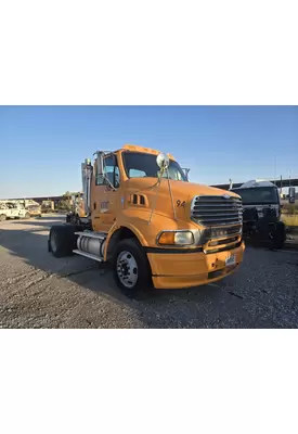 STERLING A9500 SERIES Vehicle For Sale