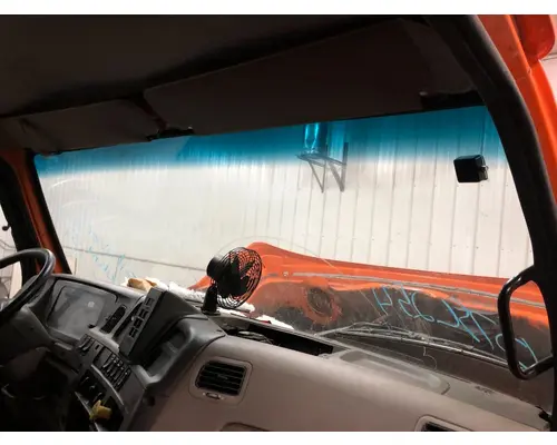 STERLING A9500 SERIES Windshield Glass