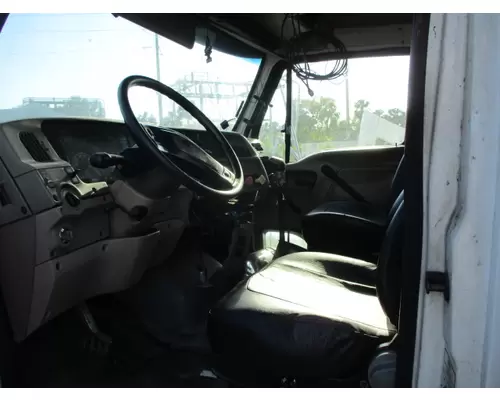 STERLING A9500 CAB