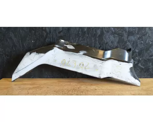 STERLING A9500 Cowl