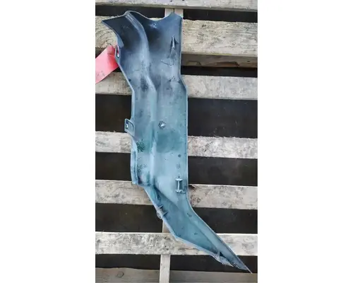STERLING A9500 Cowl