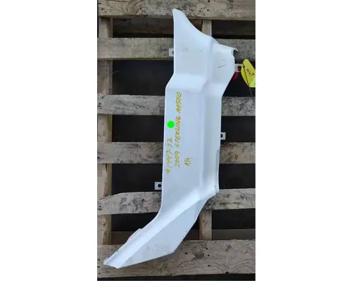 STERLING A9500 Cowl