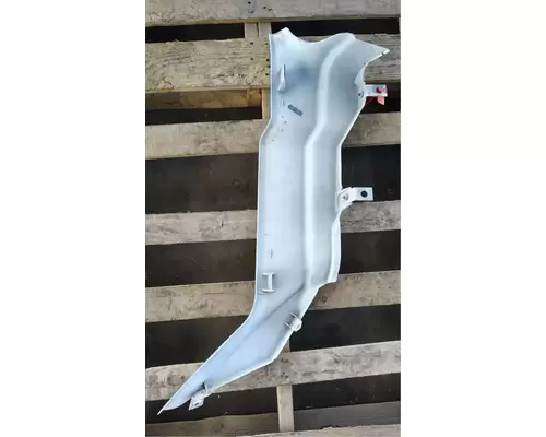 STERLING A9500 Cowl