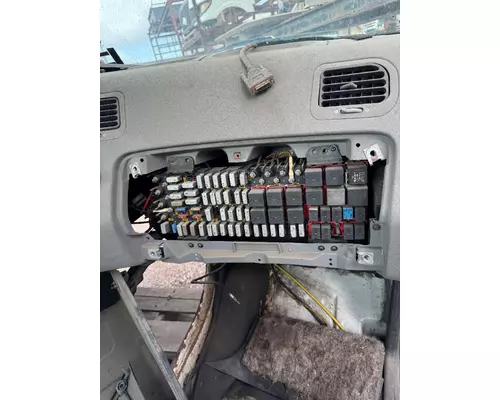 STERLING A9500 Dash Assembly