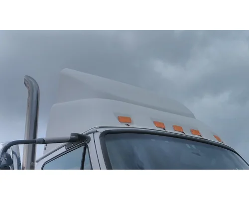 STERLING A9500 FAIRING, WIND DEFLECTOR ROOF