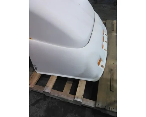 STERLING A9500 FAIRING, WIND DEFLECTOR ROOF