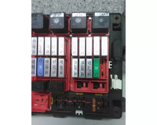 STERLING A9500 FUSE BOX