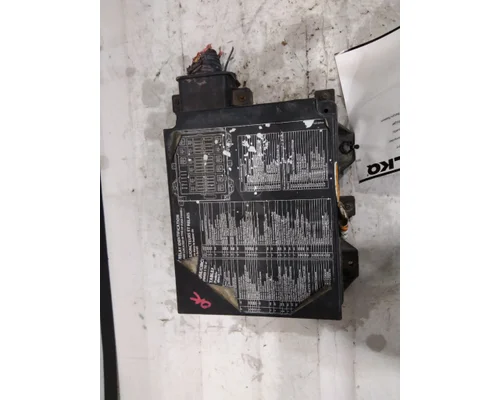 STERLING A9500 FUSE BOX