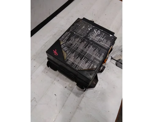 STERLING A9500 FUSE BOX
