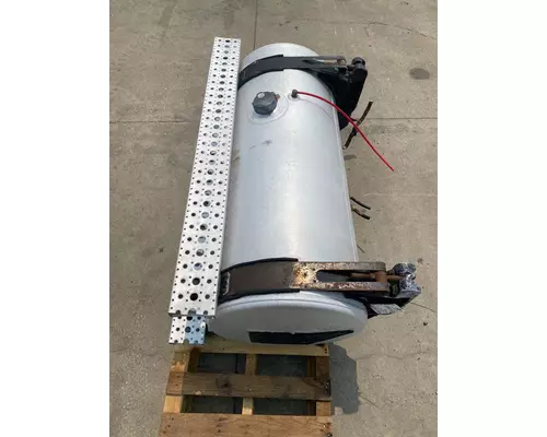 STERLING A9500 Fuel Tank