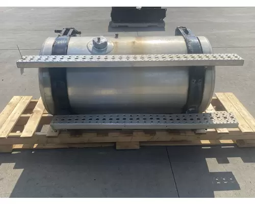 STERLING A9500 Fuel Tank