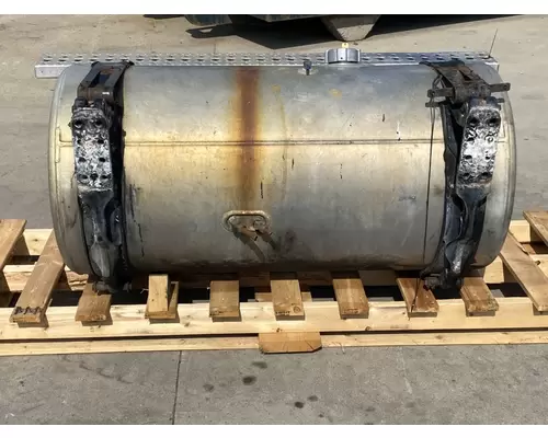 STERLING A9500 Fuel Tank