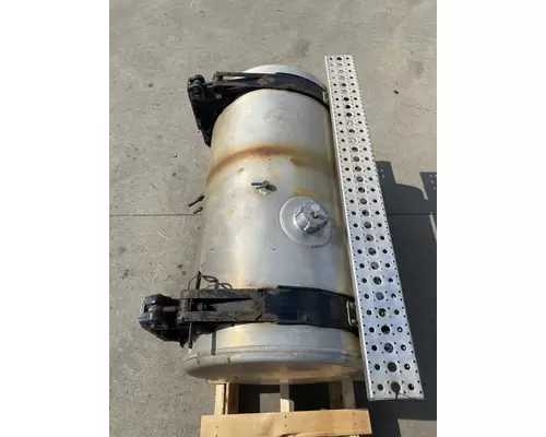STERLING A9500 Fuel Tank