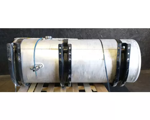 STERLING A9500 Fuel Tank