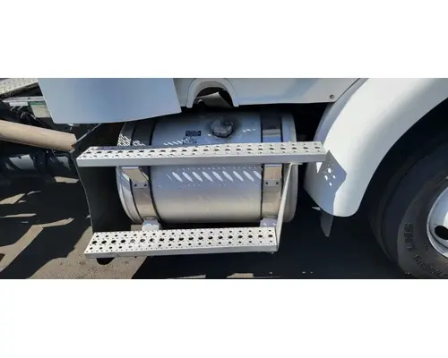 STERLING A9500 Fuel Tank