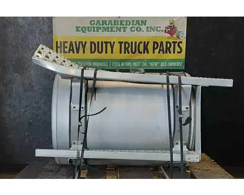 STERLING A9500 Fuel Tank