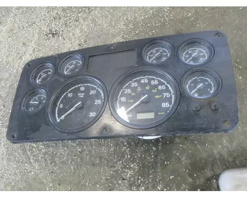 STERLING A9500 GAUGE CLUSTER