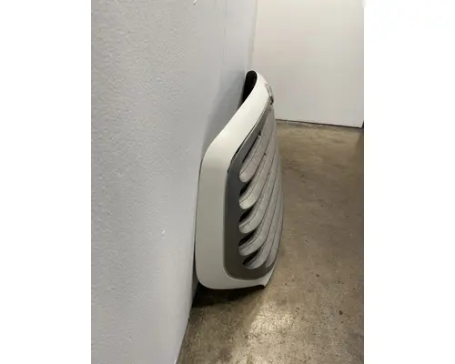 STERLING A9500 Grille