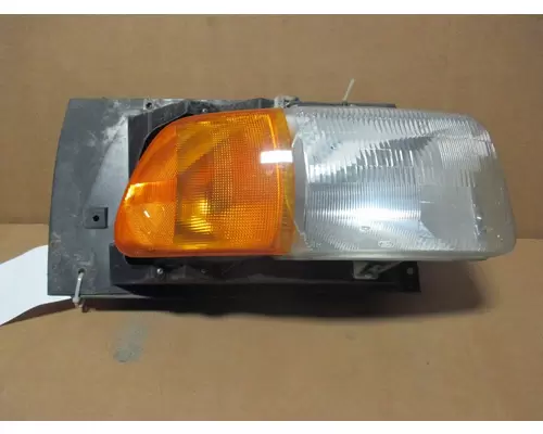 STERLING A9500 HEADLAMP ASSEMBLY