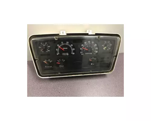 STERLING A9500 Instrument Cluster